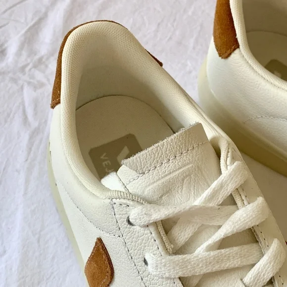 VEJA Campo Leather Sneakers White Cognac US8 - Picture 11 of 15